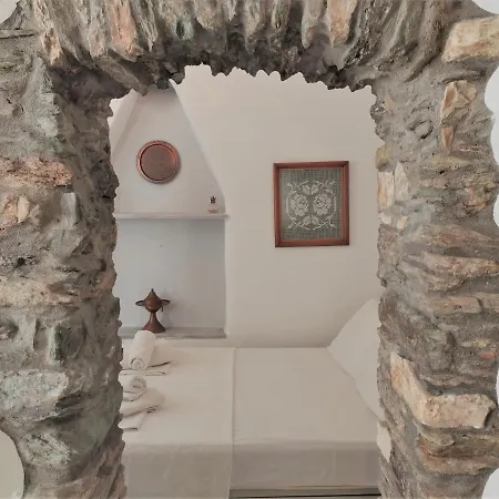 Aparthotel Pallada Tínos