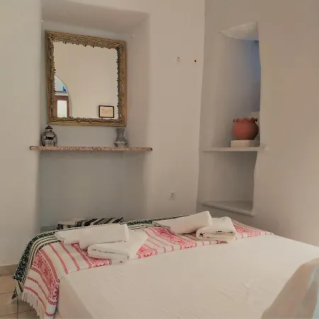 Aparthotel Pallada Tínos