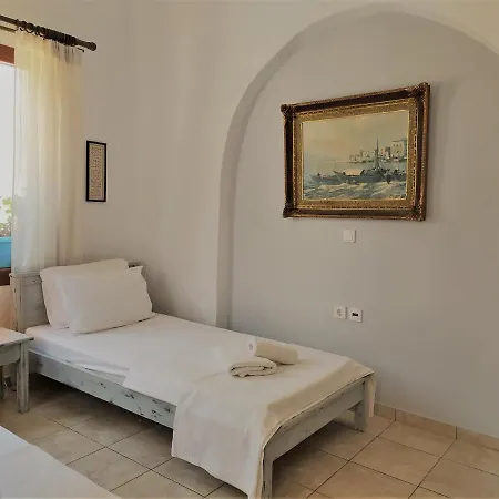 Pallada Aparthotel *